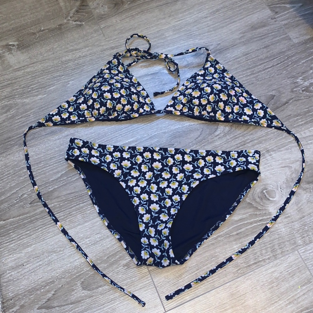 blue bikini